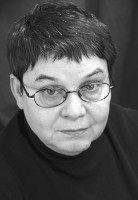 Headshot of Betty Peters