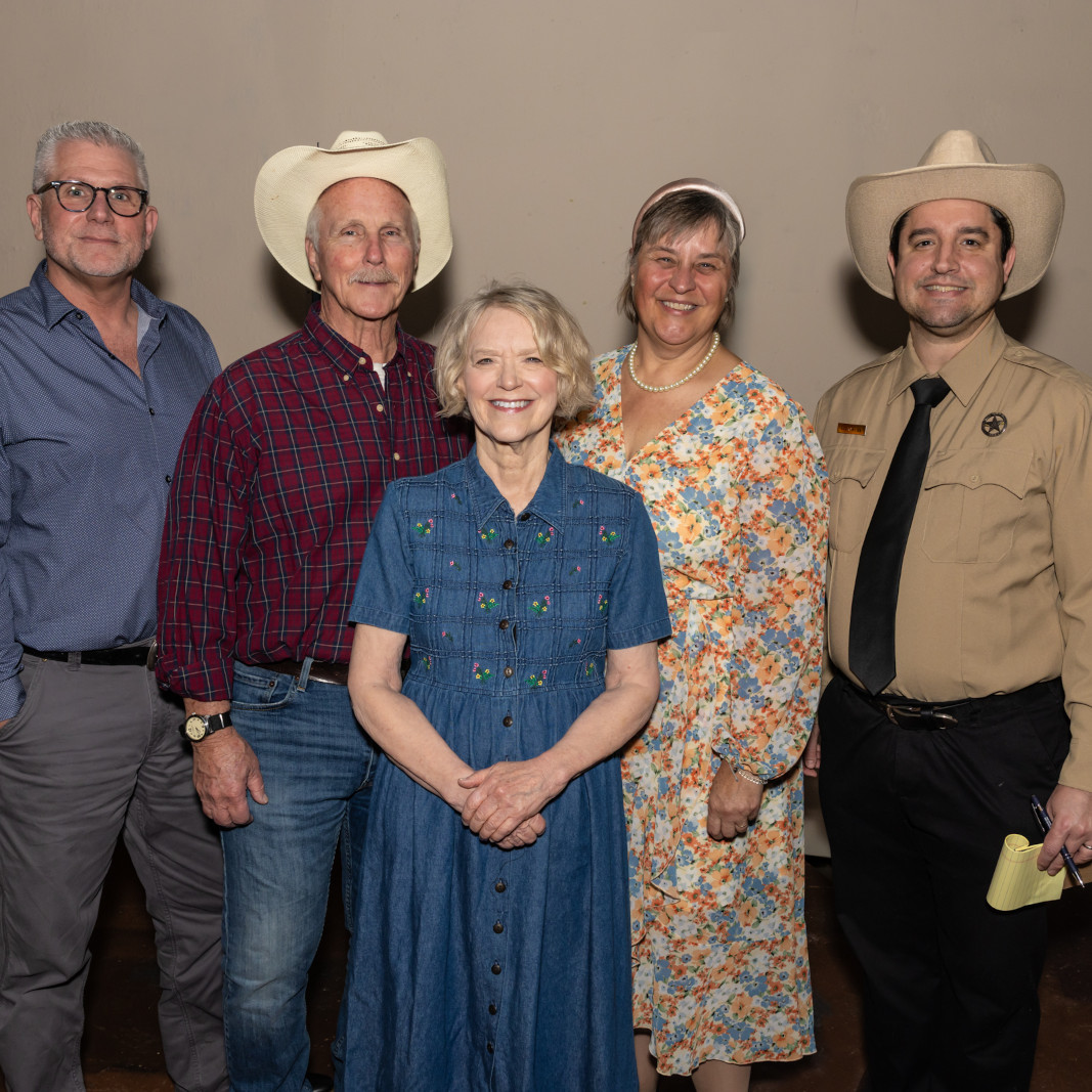 Photo #4: The cast of 