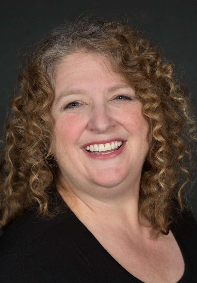 Headshot for Danielle Mari